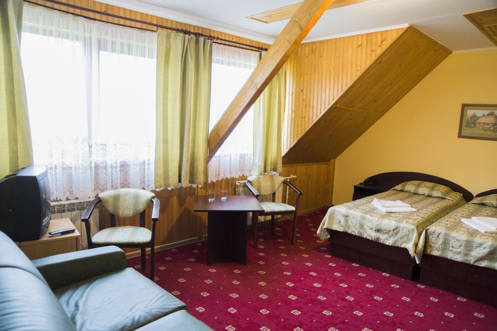 Hotel Perlyna Karpat à Slavsko Extérieur photo