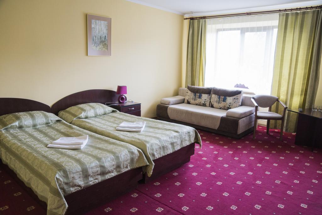 Hotel Perlyna Karpat à Slavsko Extérieur photo