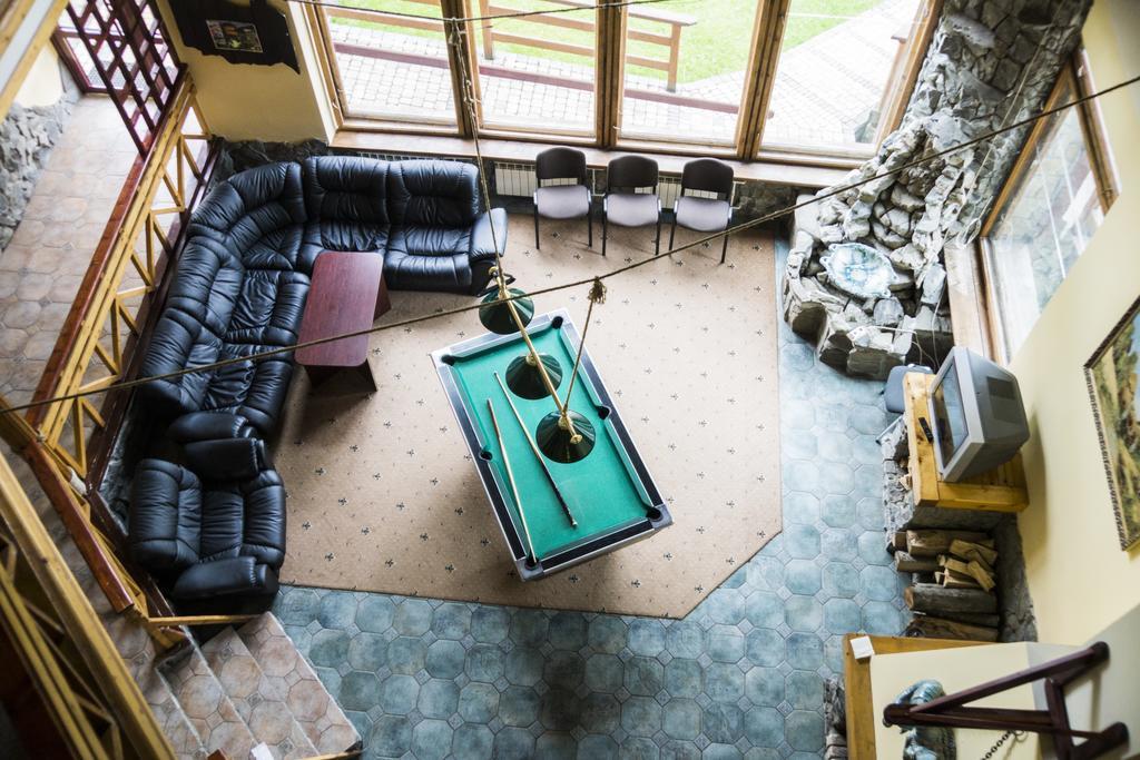 Hotel Perlyna Karpat à Slavsko Extérieur photo