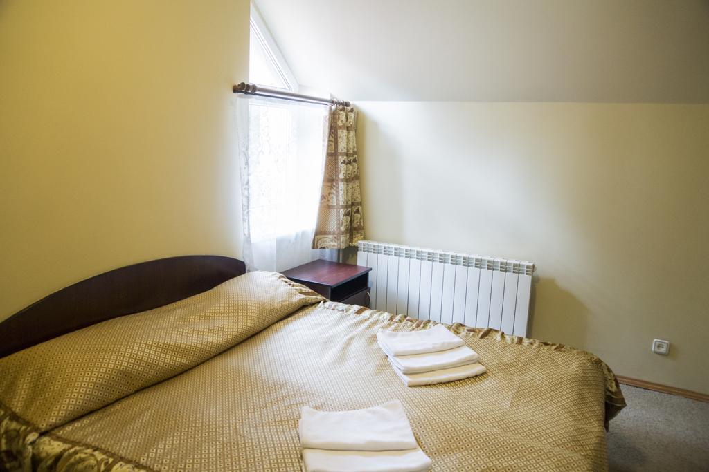 Hotel Perlyna Karpat à Slavsko Extérieur photo