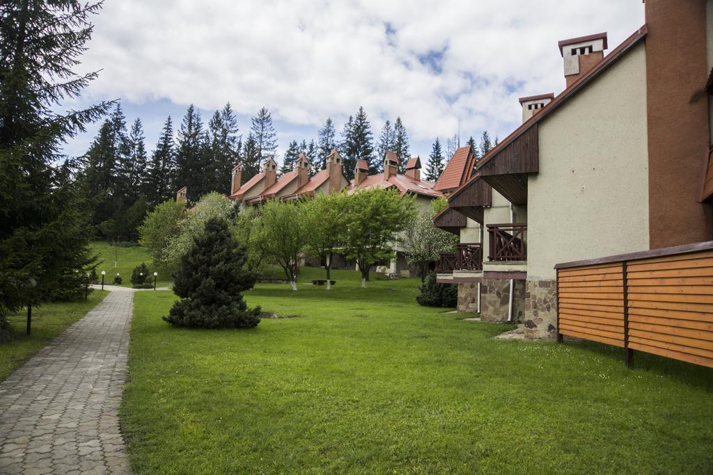 Hotel Perlyna Karpat à Slavsko Extérieur photo